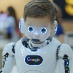 Rivoluzionario o rischioso? Il chatbot AI di Google per bambini suscita dibattito